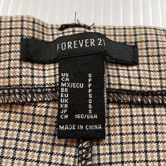Forever 21 super skinny plaid trousers, black, cream & tan plaid. Women’s small - Picture 2 of 12
